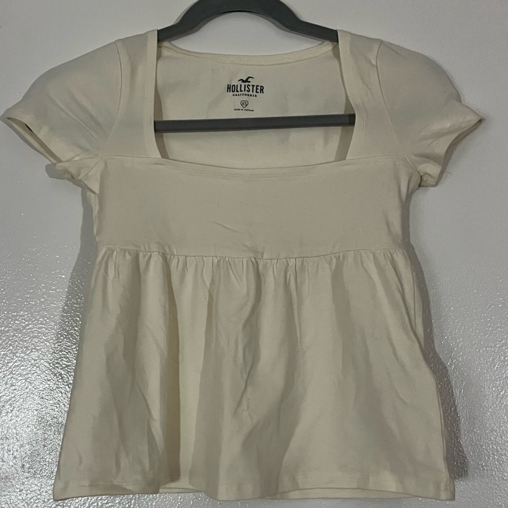 cream babydoll top hollister